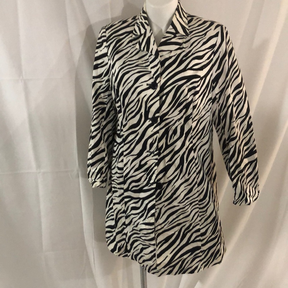 Light weight coat